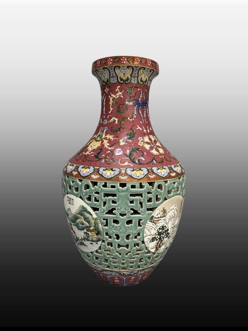 A Exquisite Enamel Ruby Red Landscape Pattern Vase - 3