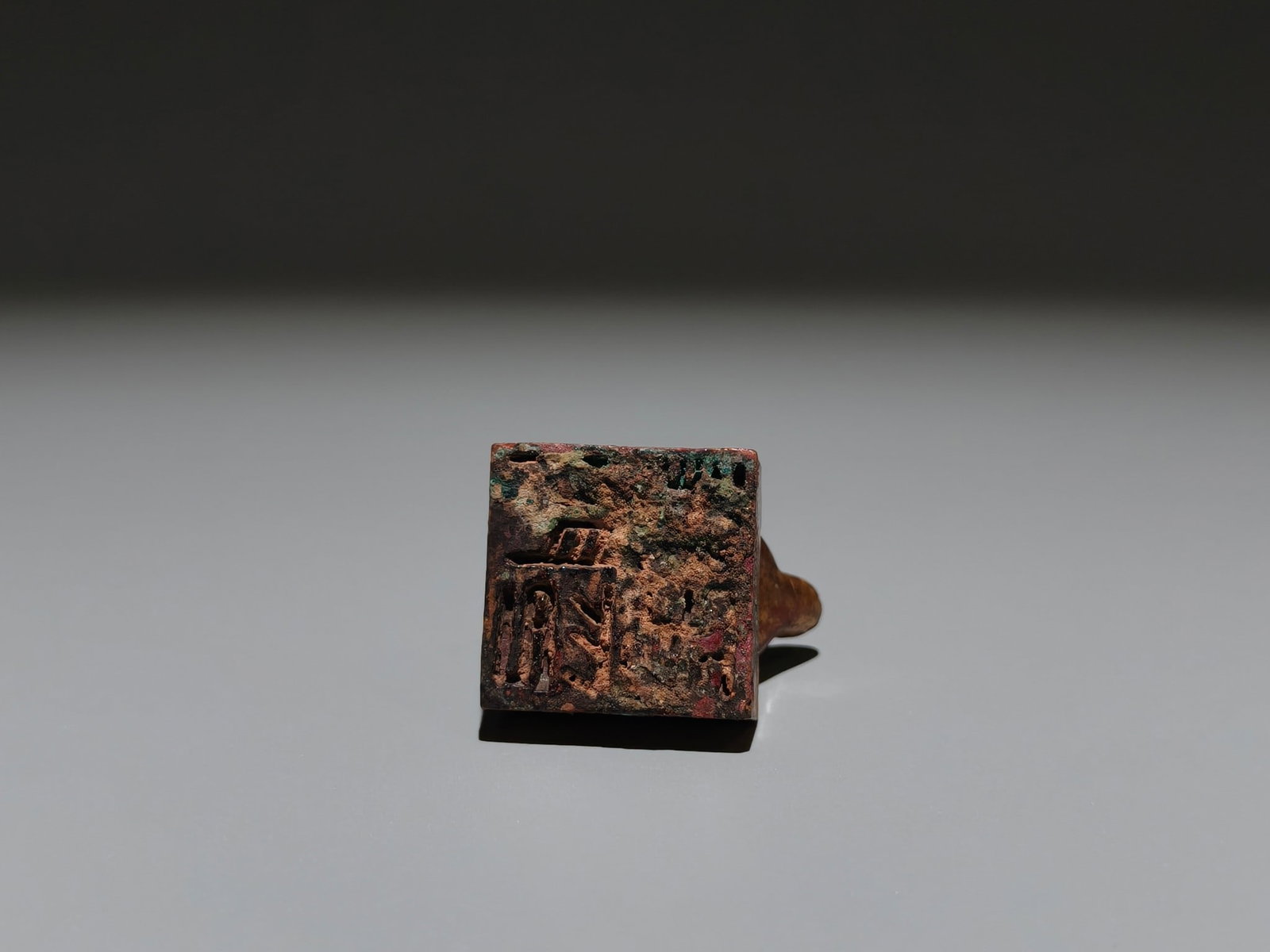 A Exquisite Gilt Bronze Turtle Seal - 8