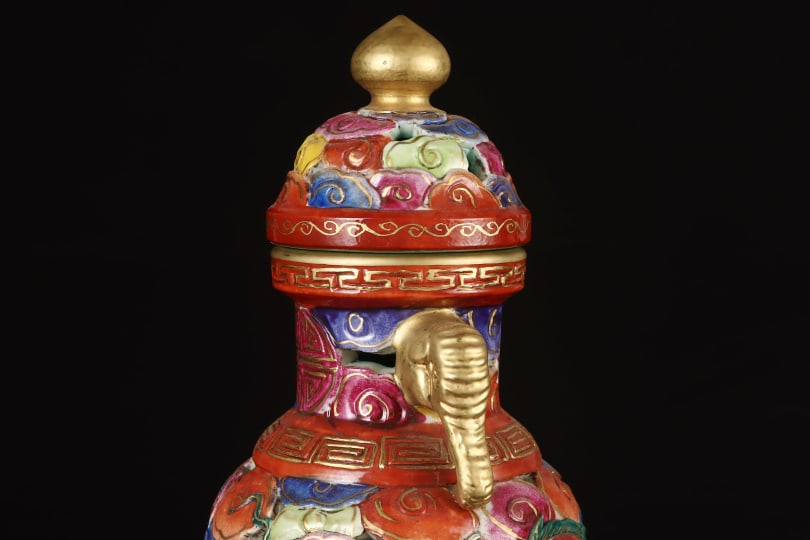 A Exquisite Enamel Painted Gold Dragon Pattern Jar - 5