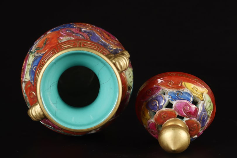 A Exquisite Enamel Painted Gold Dragon Pattern Jar - 7