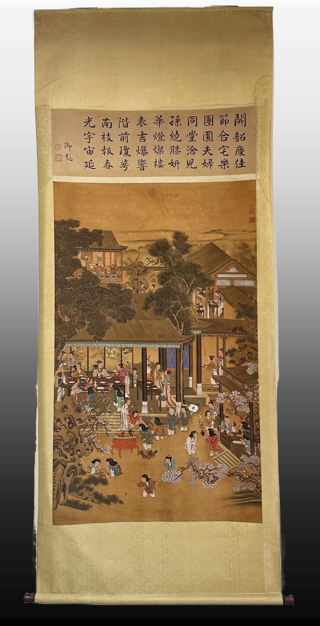 A Chinese Vertical Scroll Ink Painting of Figures on Silk: A Chinese Vertical Scroll Ink Painting of Figures on Silk,Qing Time of China,Jin Tingbiao,withoutframesize:57.1inx34.6in 一幅中国水墨绢本人物