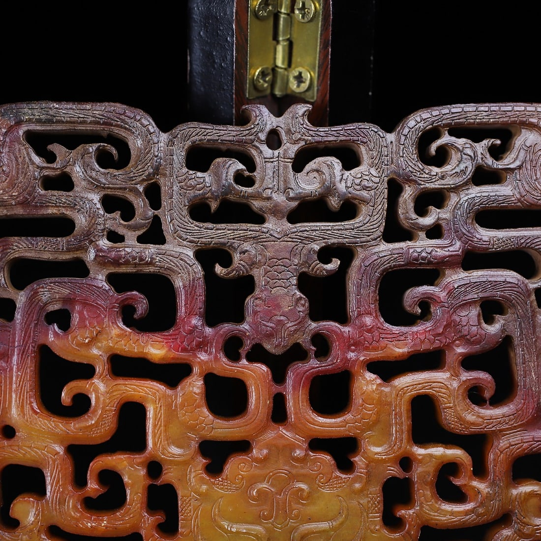A Exquisite Hotan Jade Dragon Pattern Jade Pendant - 2