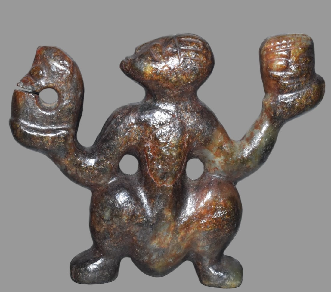 A Exquisite Hemoyu Figures: A Exquisite Hemoyu Figures,Ancient Time, China,Size:7.5inx6.5in,Weight:1010g 河磨玉人,远古时期