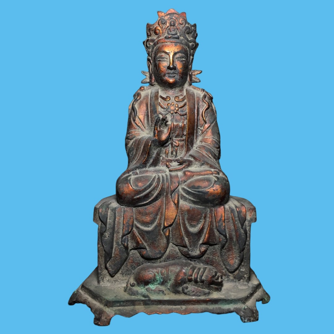 A Exquisite Copper-Bodied Buddha statue Ornament: A Exquisite Copper-Bodied Buddha statue Ornament,Ming Dynasty, China,Size:9.4inx6.3in,Weight:2470g 铜制佛像摆件,中国明代