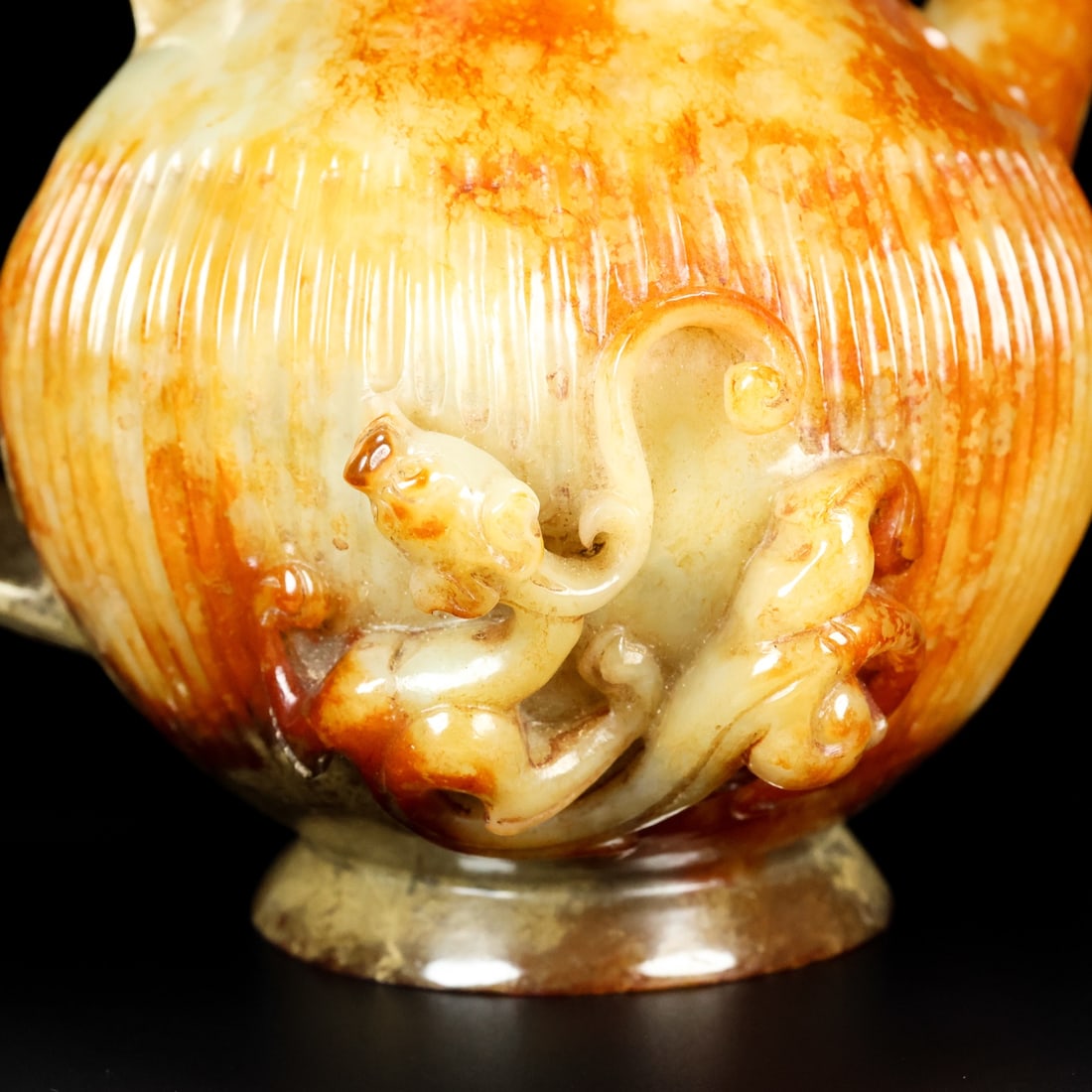 A Exquisite Hotan Jade Teapot - 8
