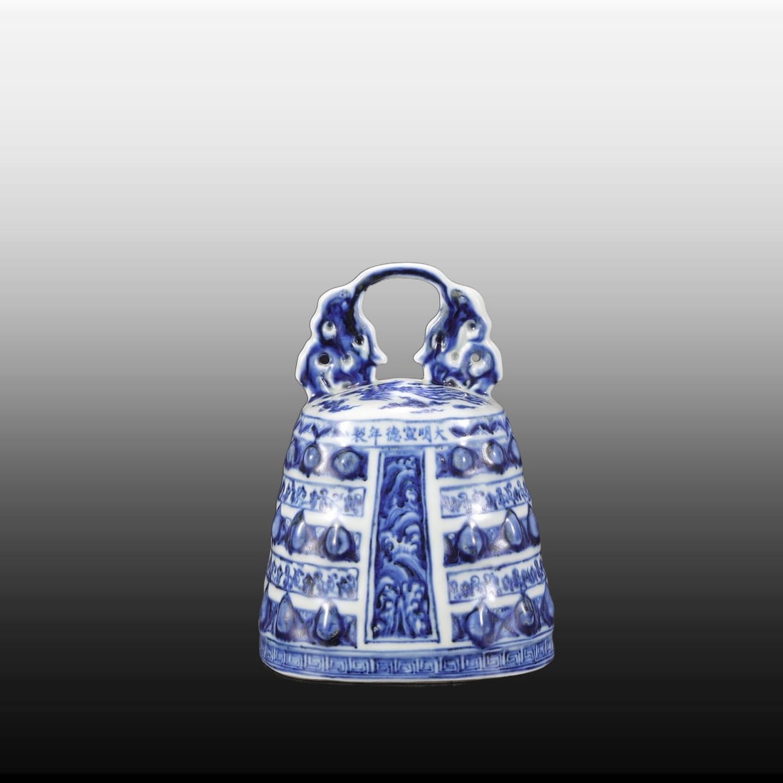 A Exquisite Blue and White Phoenix Pattern Chime - 2