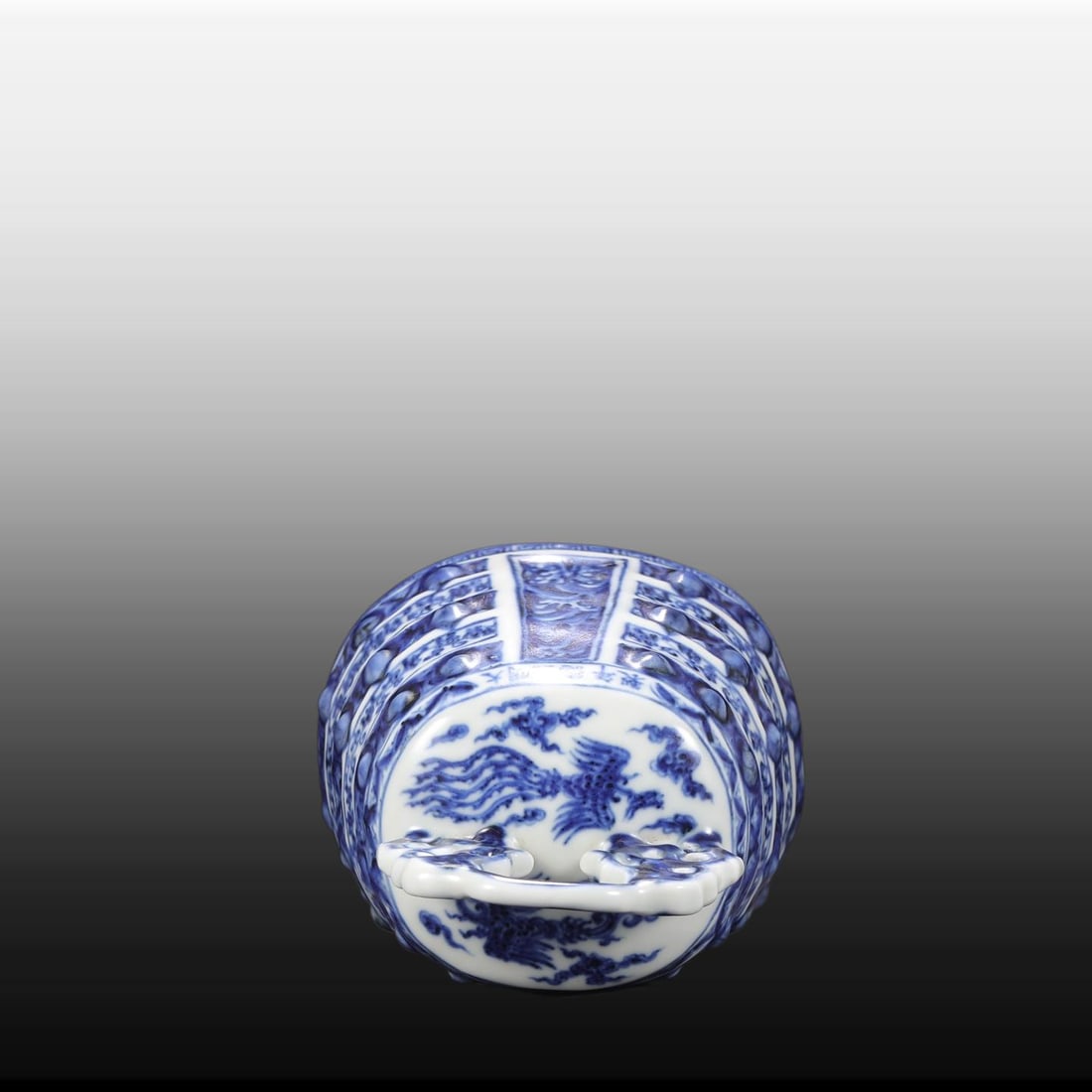 A Exquisite Blue and White Phoenix Pattern Chime - 4