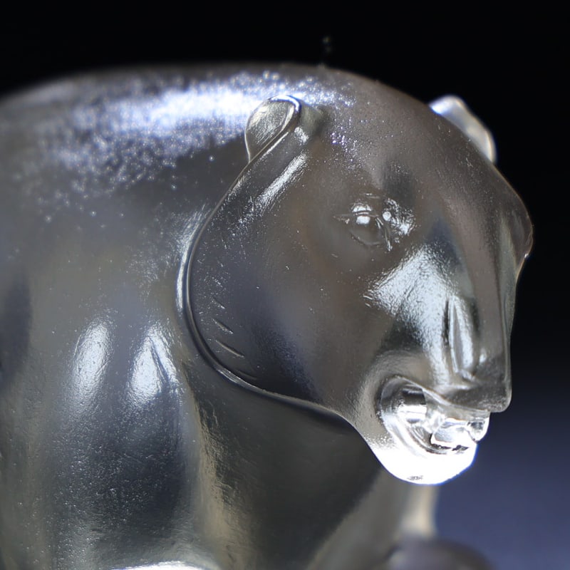 A Exquisite Crystal Bear Ornament - 3