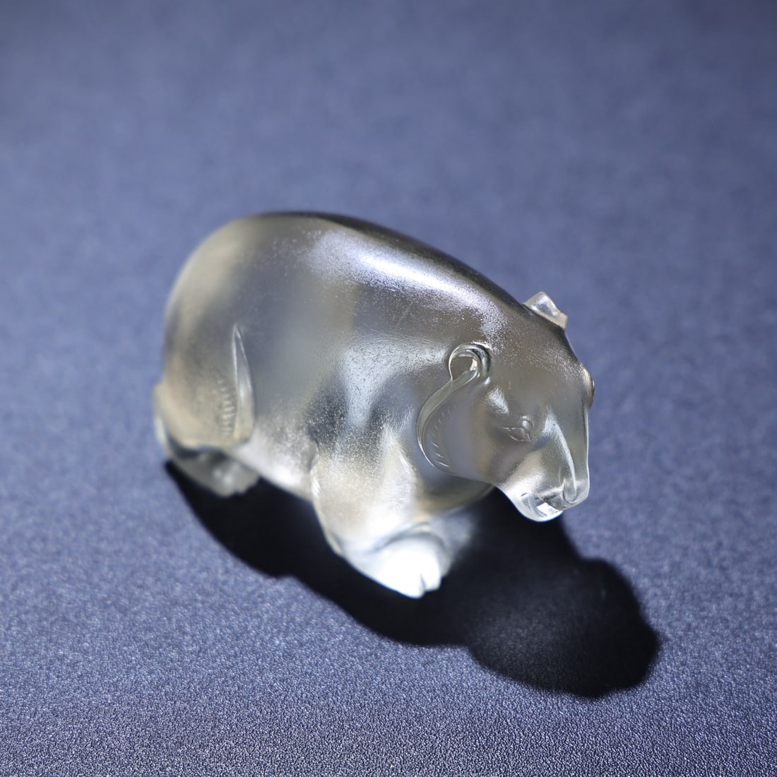 A Exquisite Crystal Bear Ornament - 9