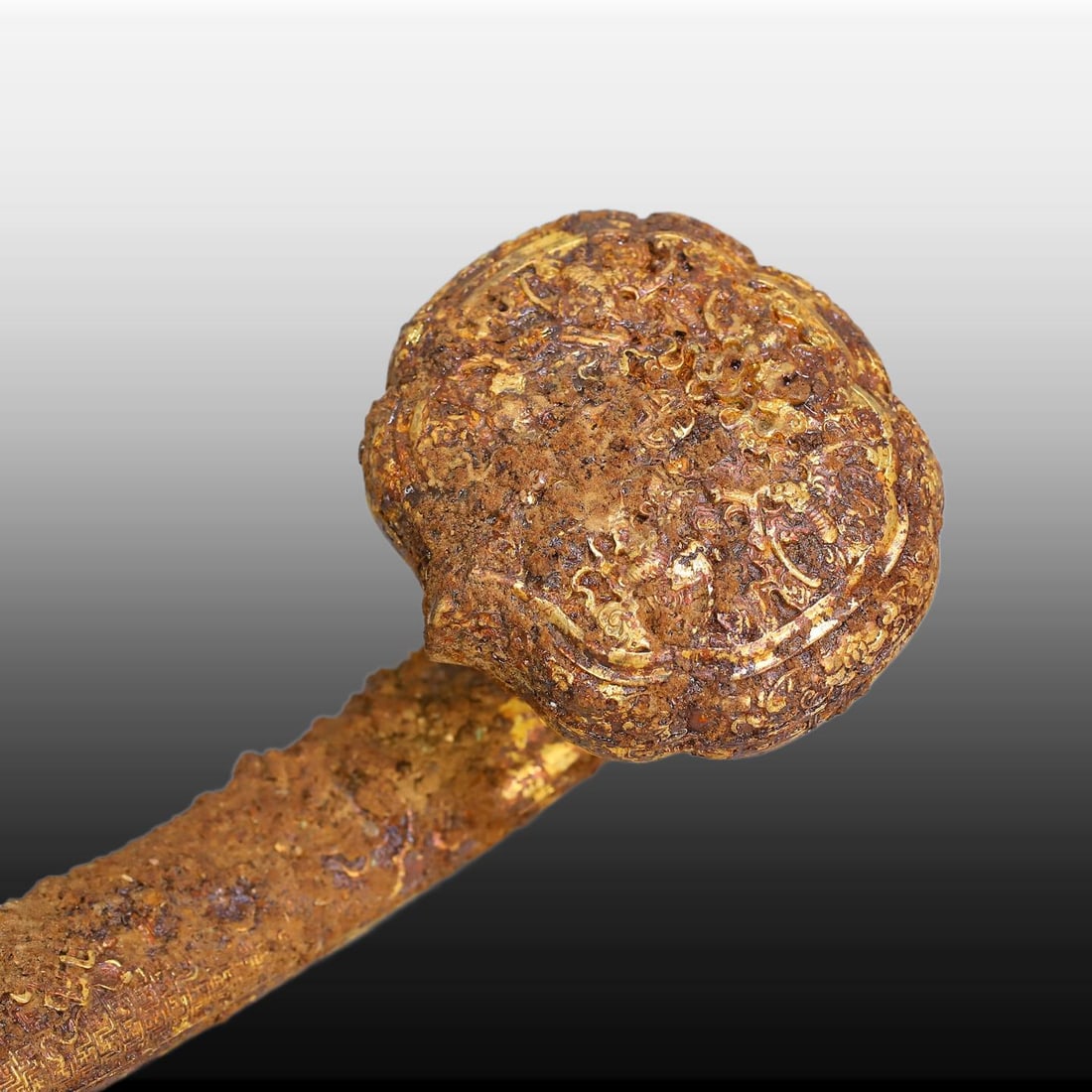 A Exquisite Gilt copper Ruyi - 7