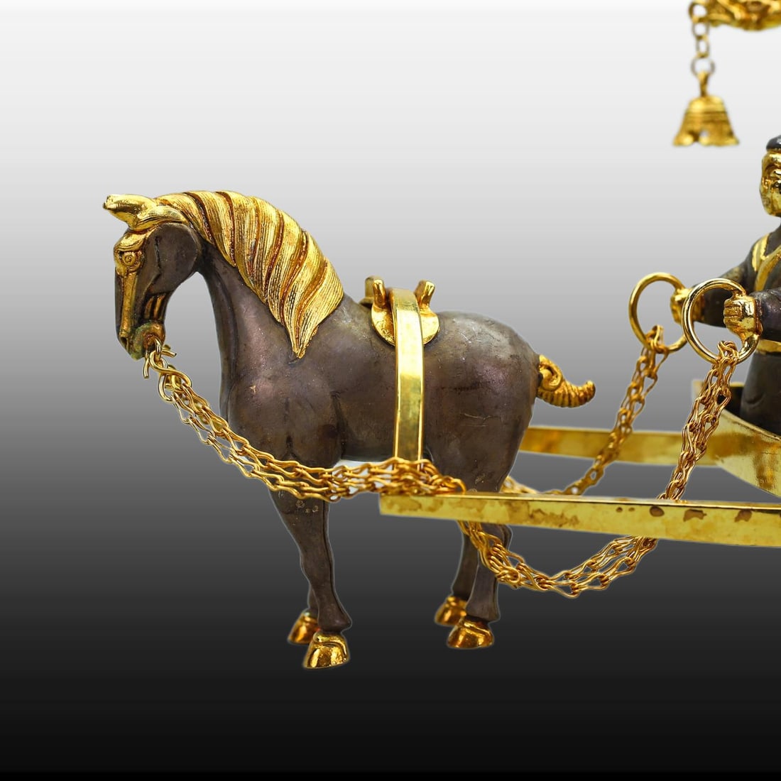 A Exquisite Gilt Bronze Carriage - 4