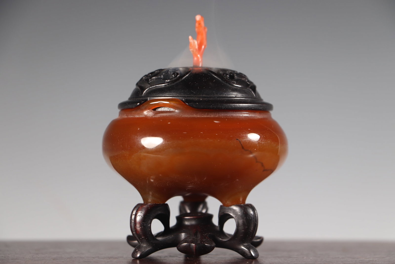 A Exquisite Agate Incense Burner - 2