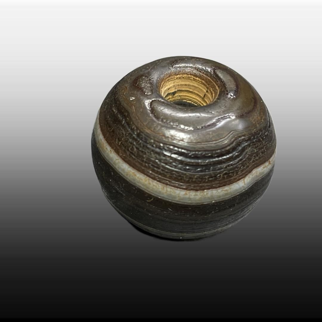 A Exquisite Agate Bead - 2