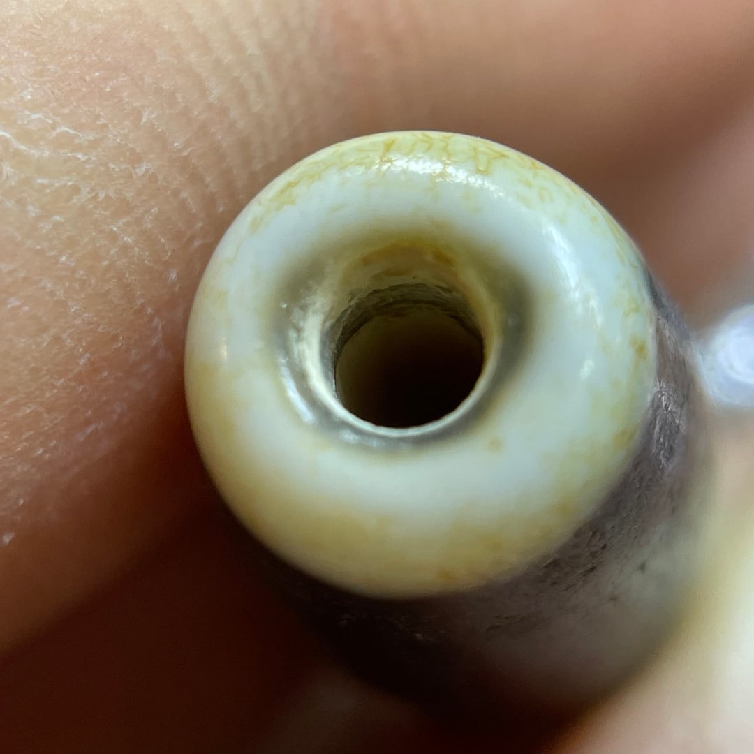 A Exquisite Ru yi Two Eye Dzi bead - 4