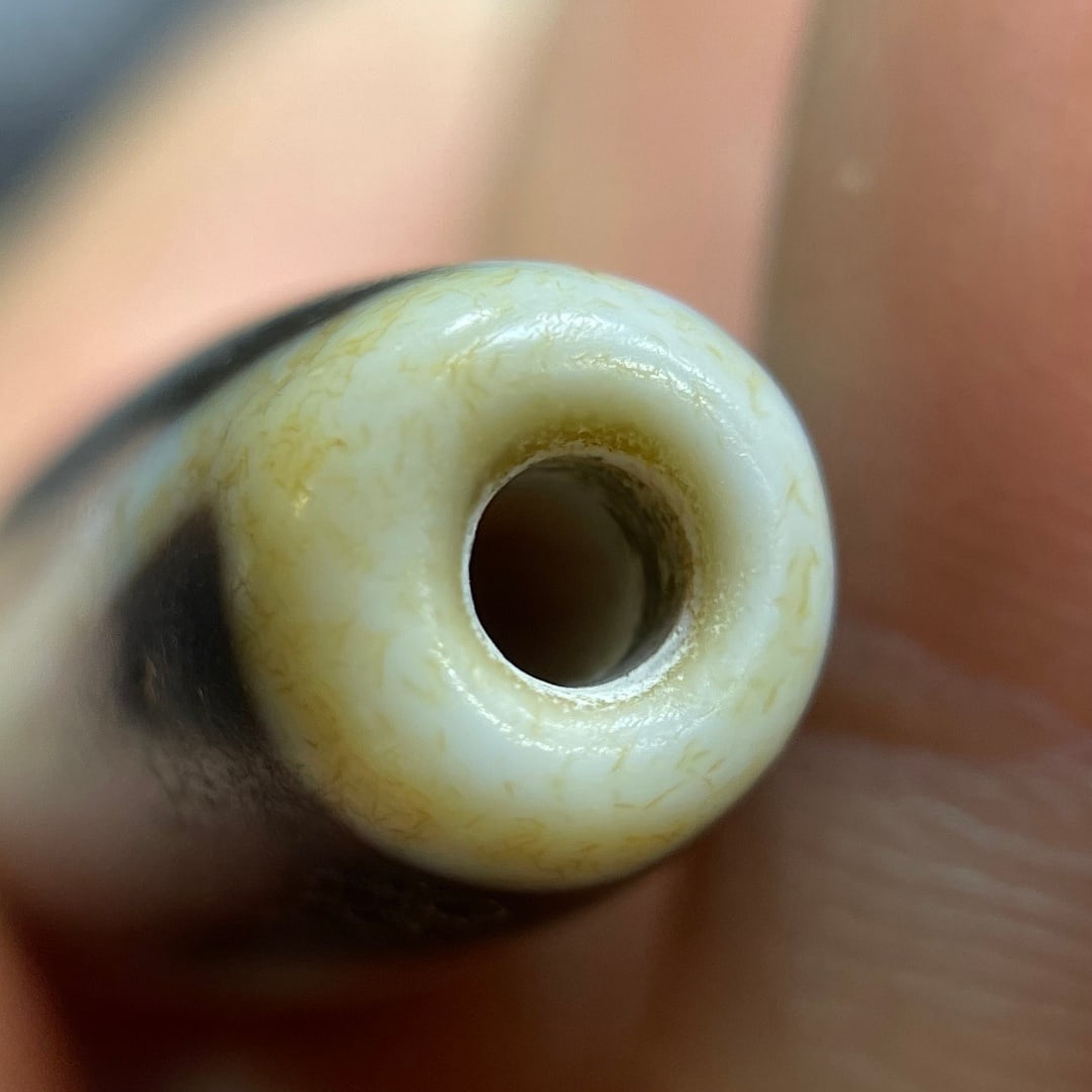 A Exquisite Ru yi Two Eye Dzi bead - 8