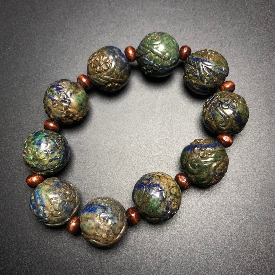 A Exquisite Lapis Lazuli Bracelets: A Exquisite Lapis Lazuli Bracelets,Qing Dynasty, China,Size:0.7in,Weight:89.3g 青金石手串,中国清代