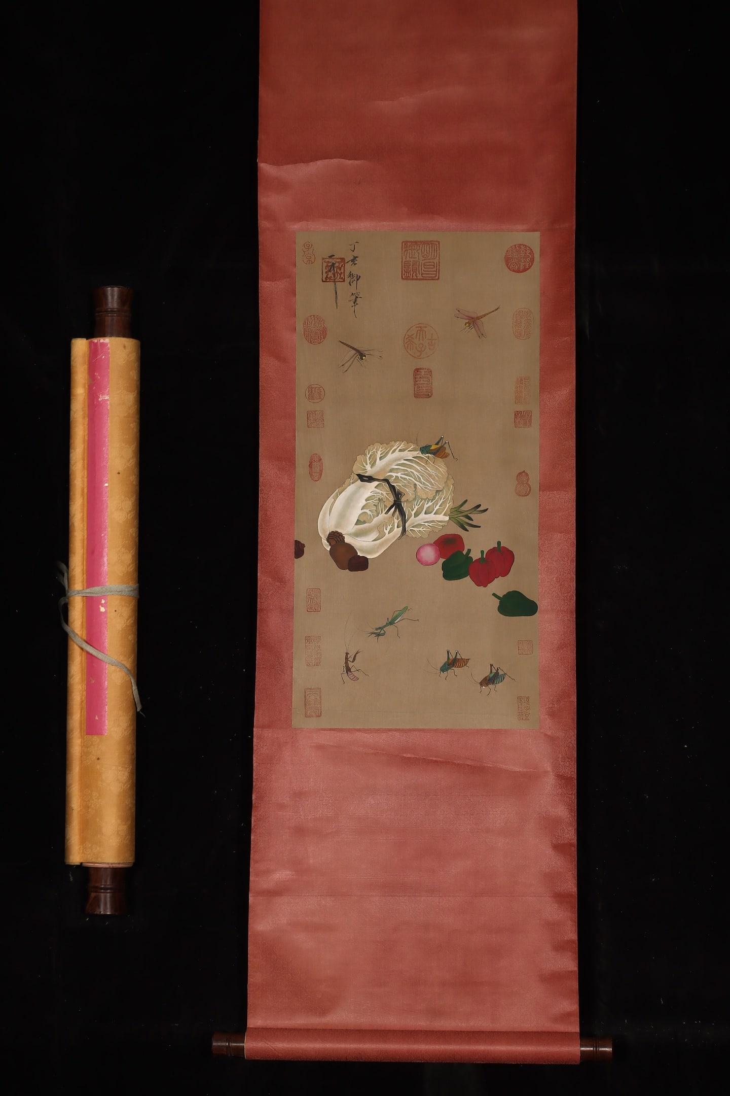 A Chinese Vertical Scroll Ink Painting of Flower and Fruit on Silk: A Chinese Vertical Scroll Ink Painting of Flower and Fruit on Silk,Song Dynasty, China,Emperor Huizong of Song,without frame size:27.6inx13.6in