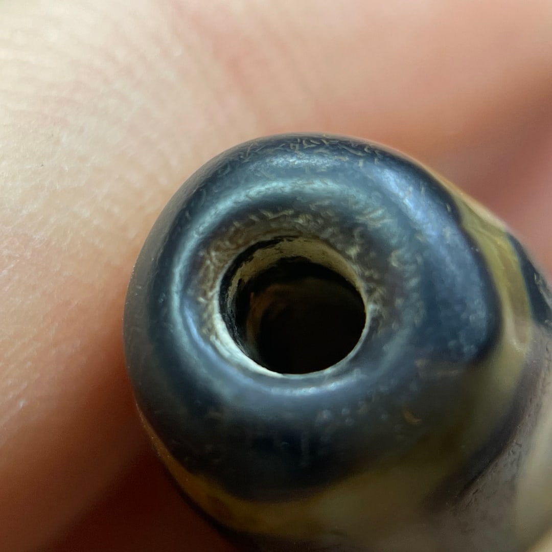 A Exquisite Six Eyes Dzi bead - 3