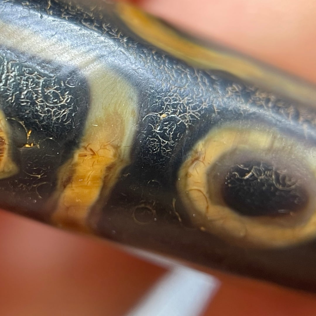 A Exquisite Six Eyes Dzi bead - 6