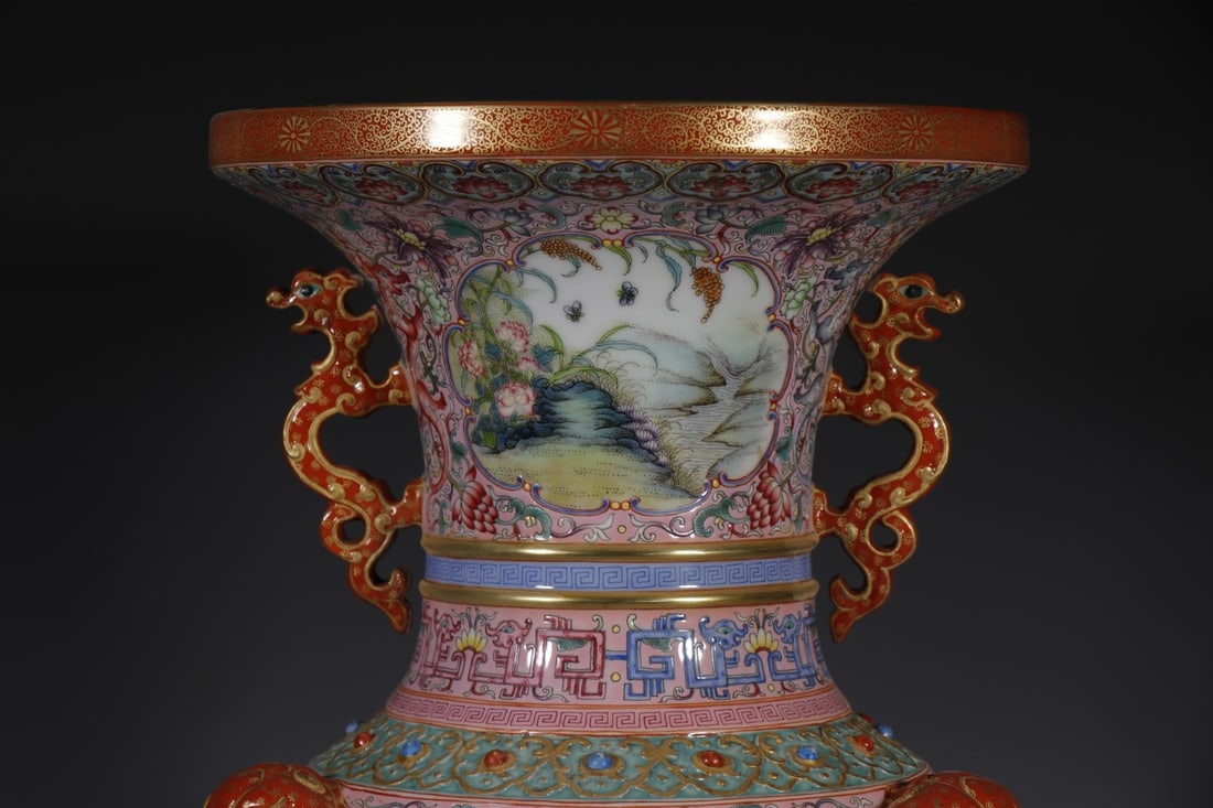 A Exquisite Enamel Lotus Pattern Flower and Bird Pattern Vase - 2