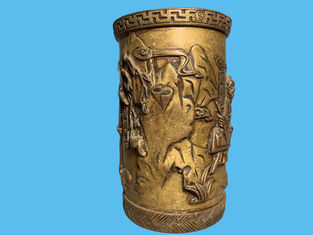 A Exquisite Copper Carved Figures Pattern Brush Pot - 2