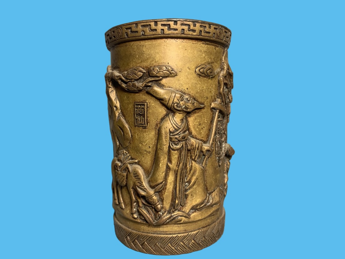 A Exquisite Copper Carved Figures Pattern Brush Pot - 4