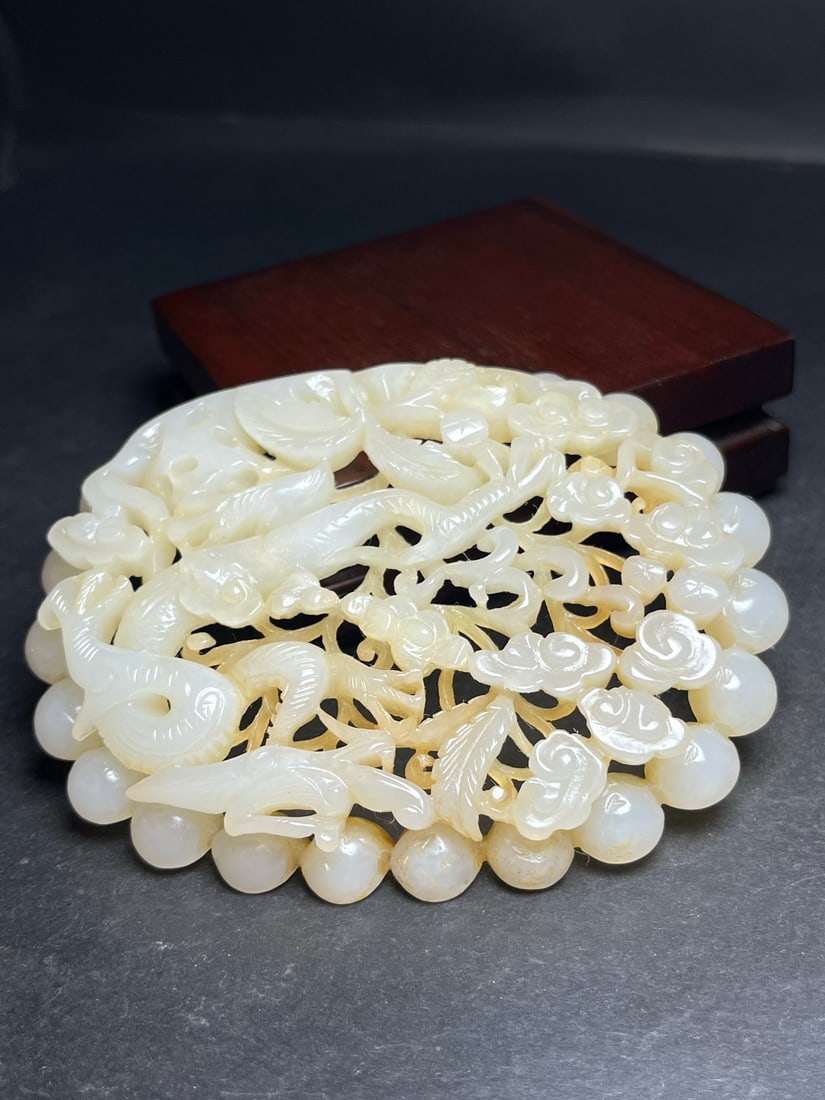 A Exquisite Hotan Jade Dragon Pattern Ornament - 3