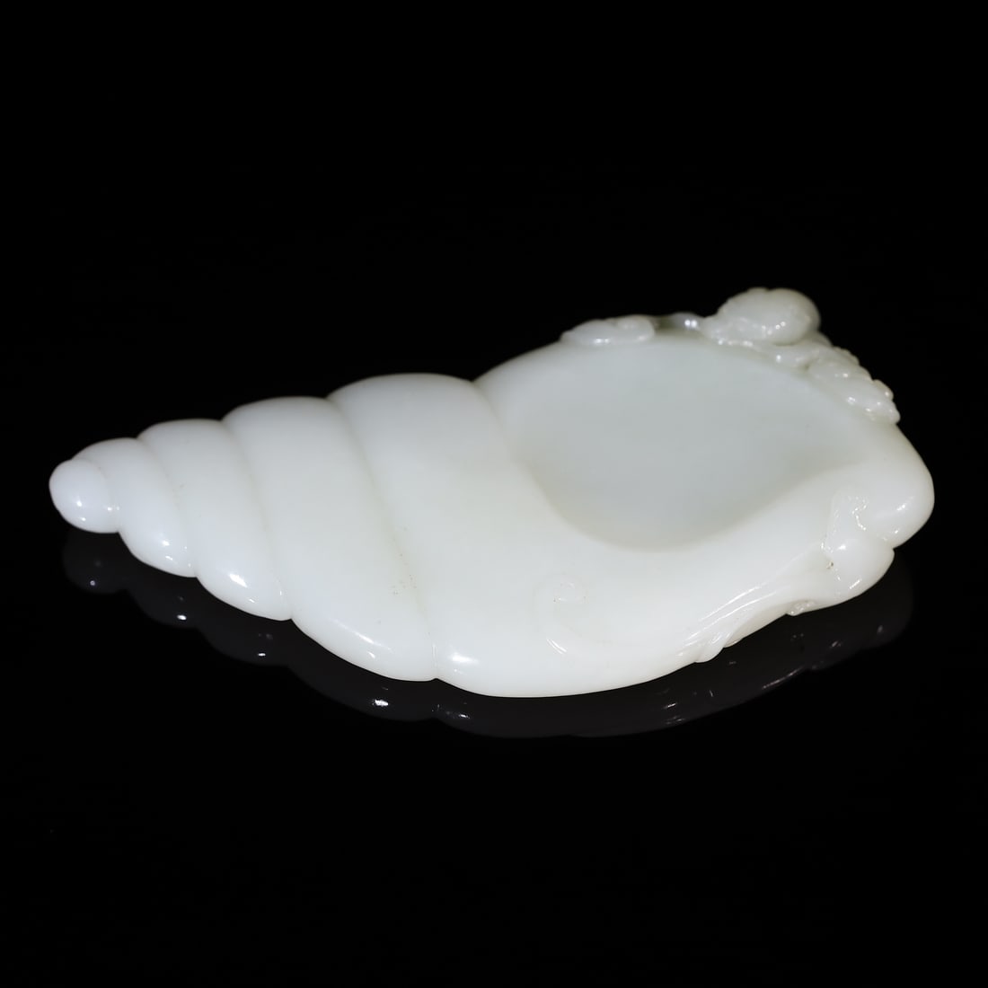 A Exquisite Hotan Jade Inkstone - 3