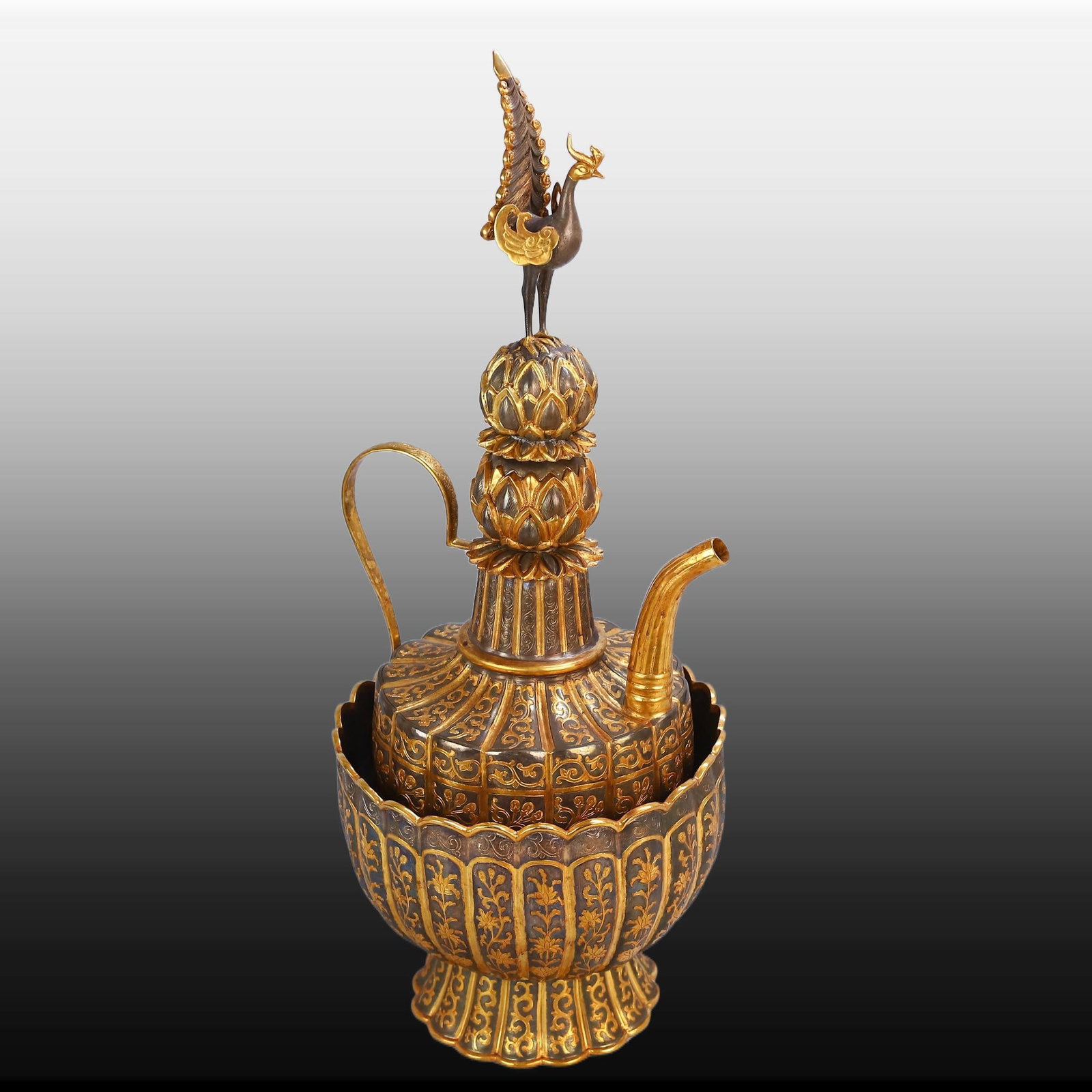 A Exquisite Gilt Bronze Lotus Pattern Phoenix Ewer - 4
