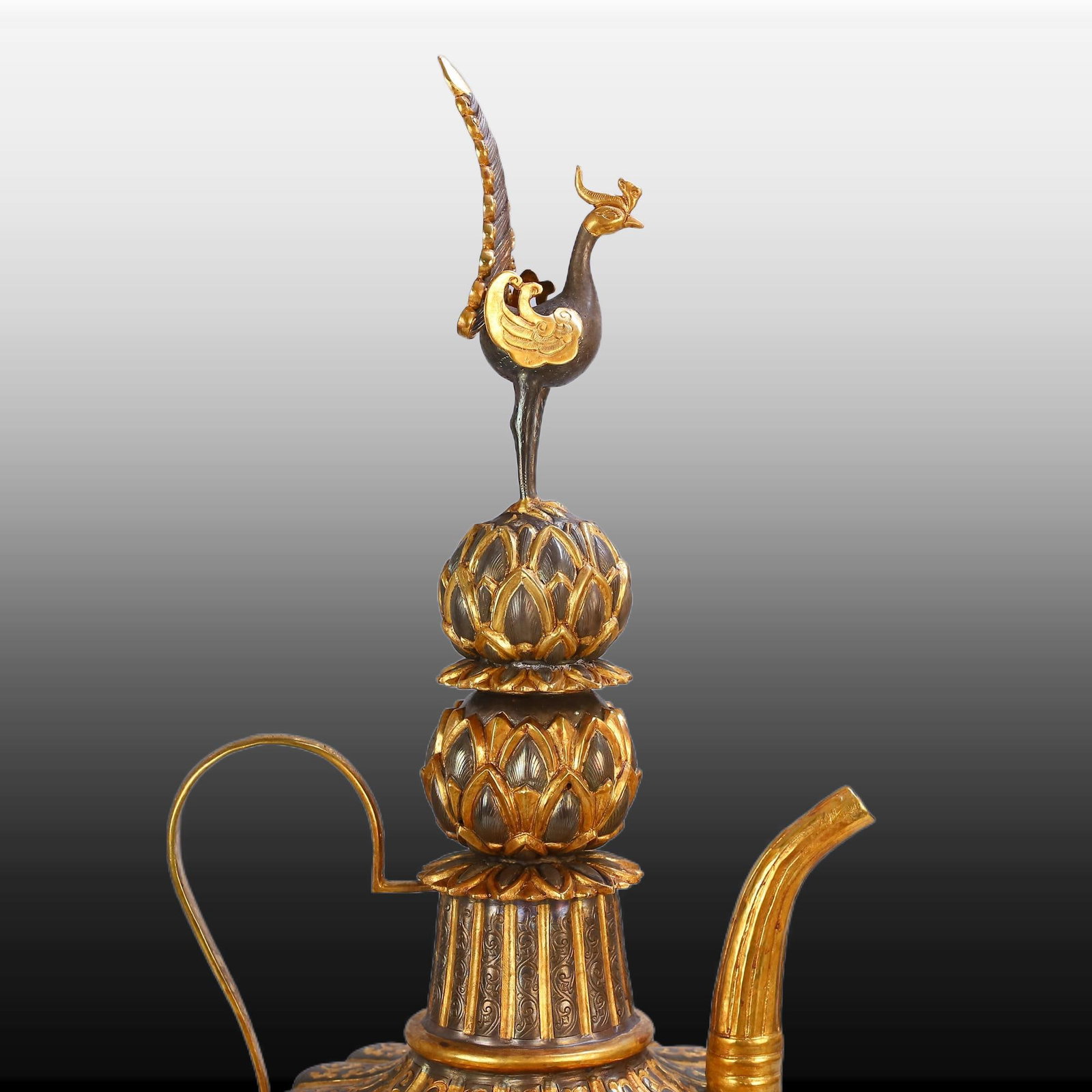 A Exquisite Gilt Bronze Lotus Pattern Phoenix Ewer - 6