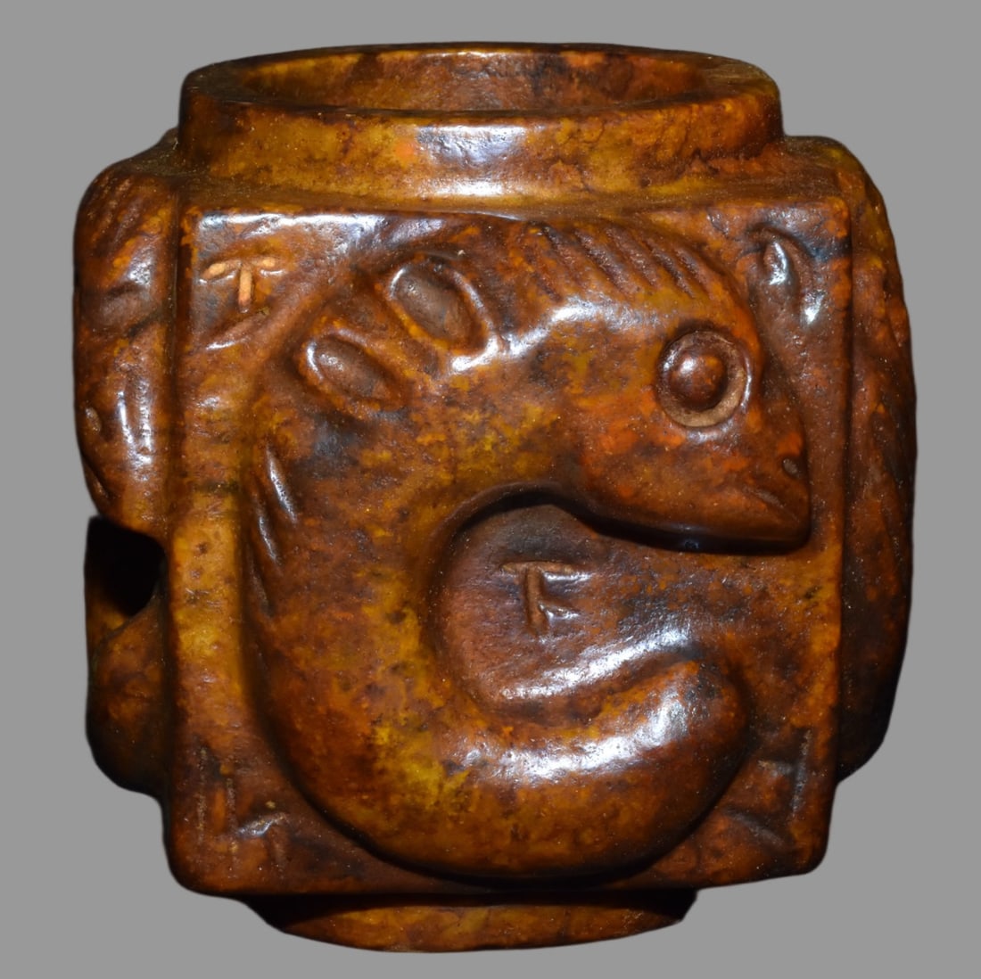 A Exquisite Hemoyu Handheld Carving - 4