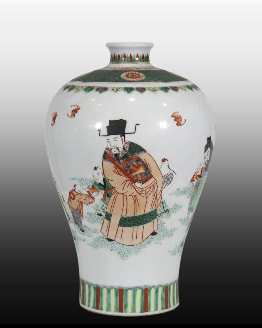 A Exquisite Wucai Figures Pattern Vase (1 of 9)