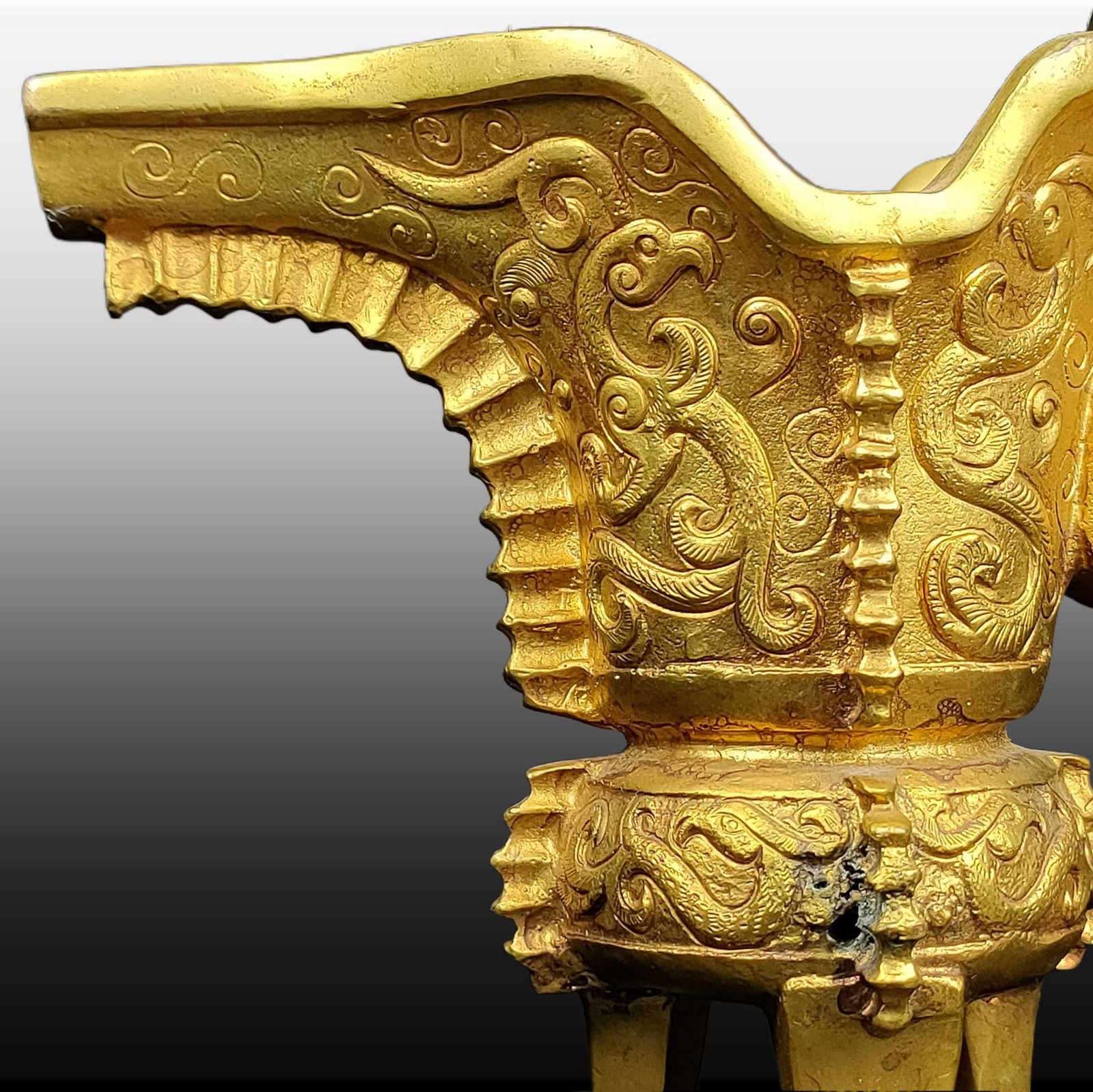 A Exquisite Gilt Bronze Dragon Pattern Goblet - 2