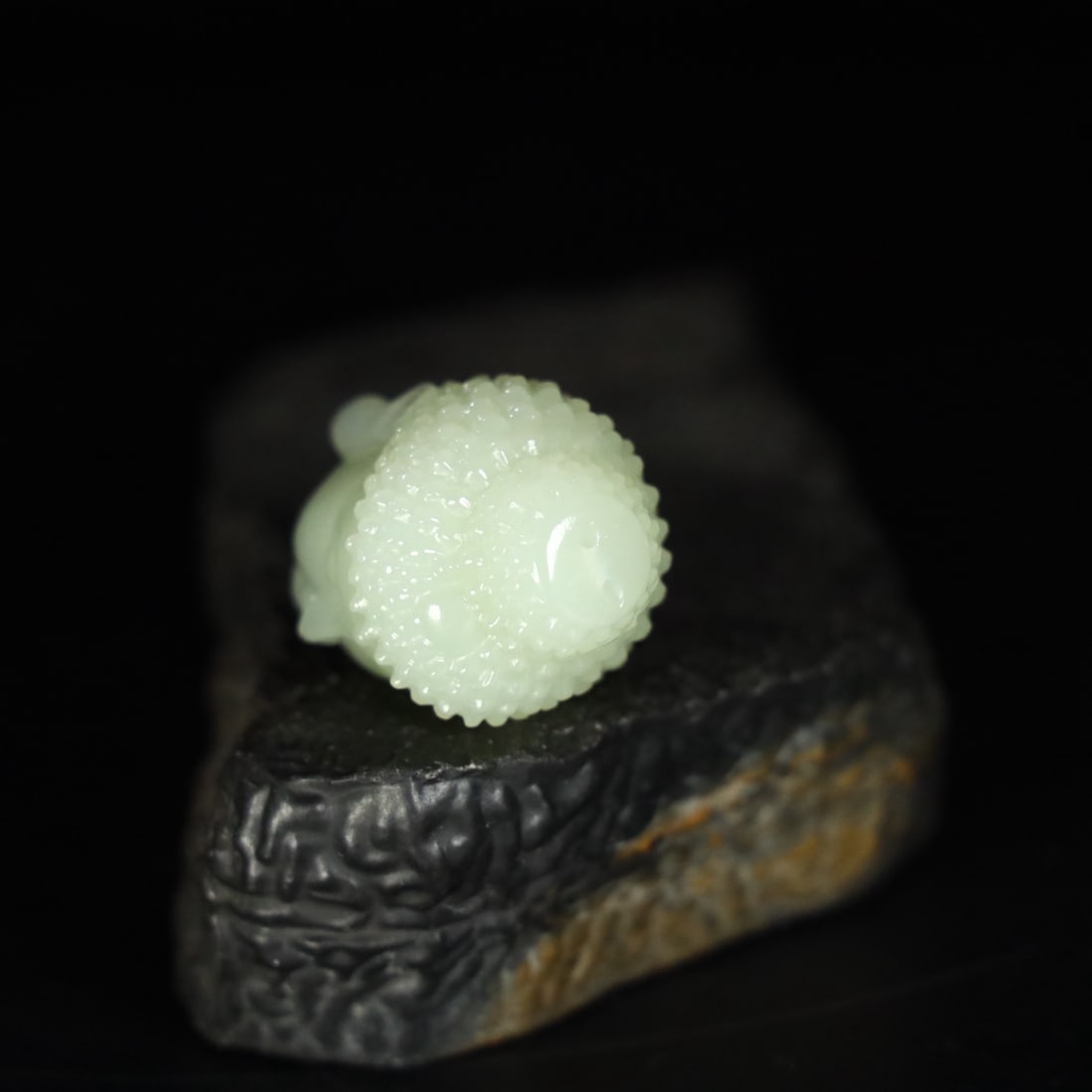 A Exquisite Hotan Jade Buddha Head - 6