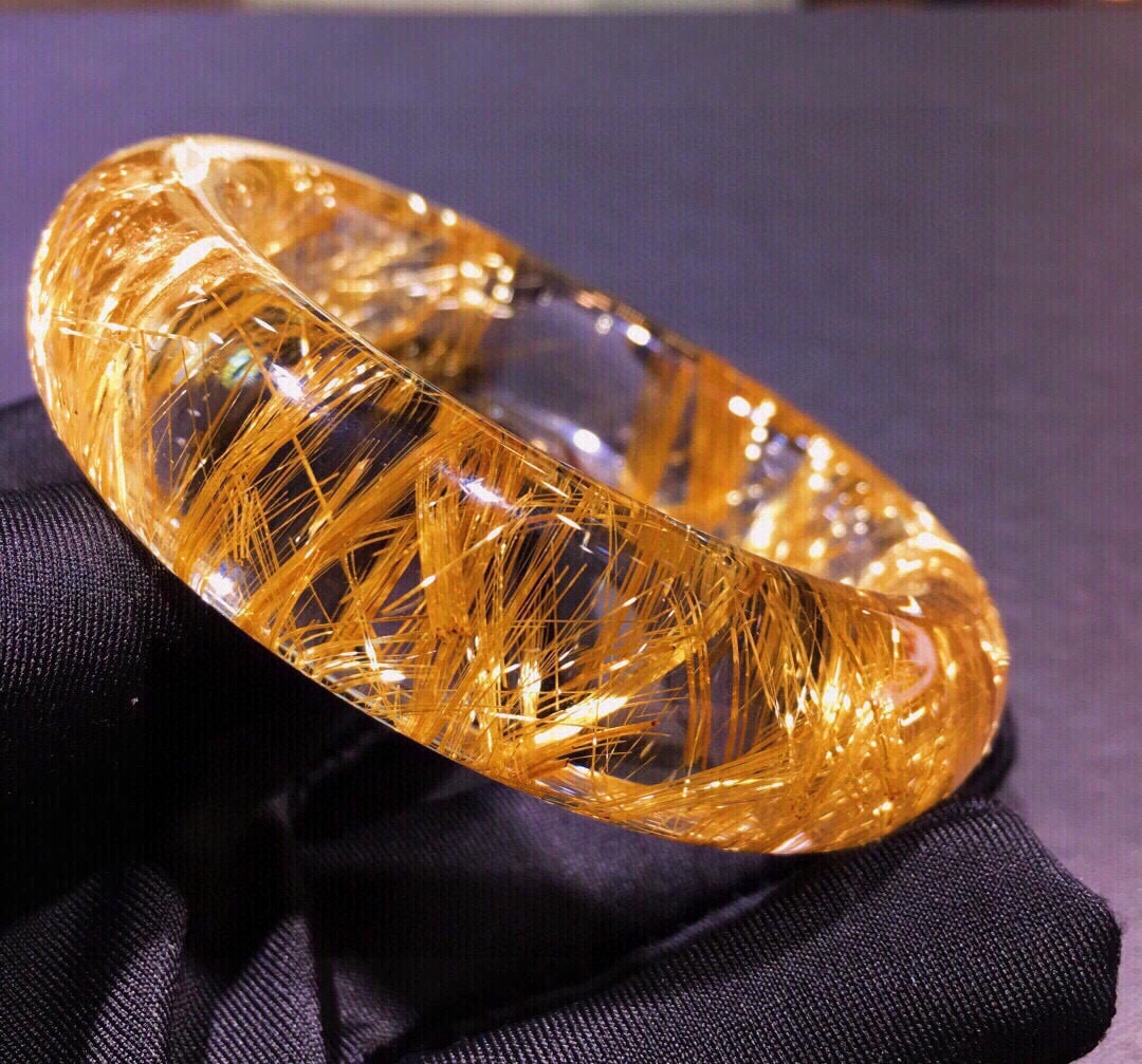 A Exquisite Titanium Quartz Bracelets - 3