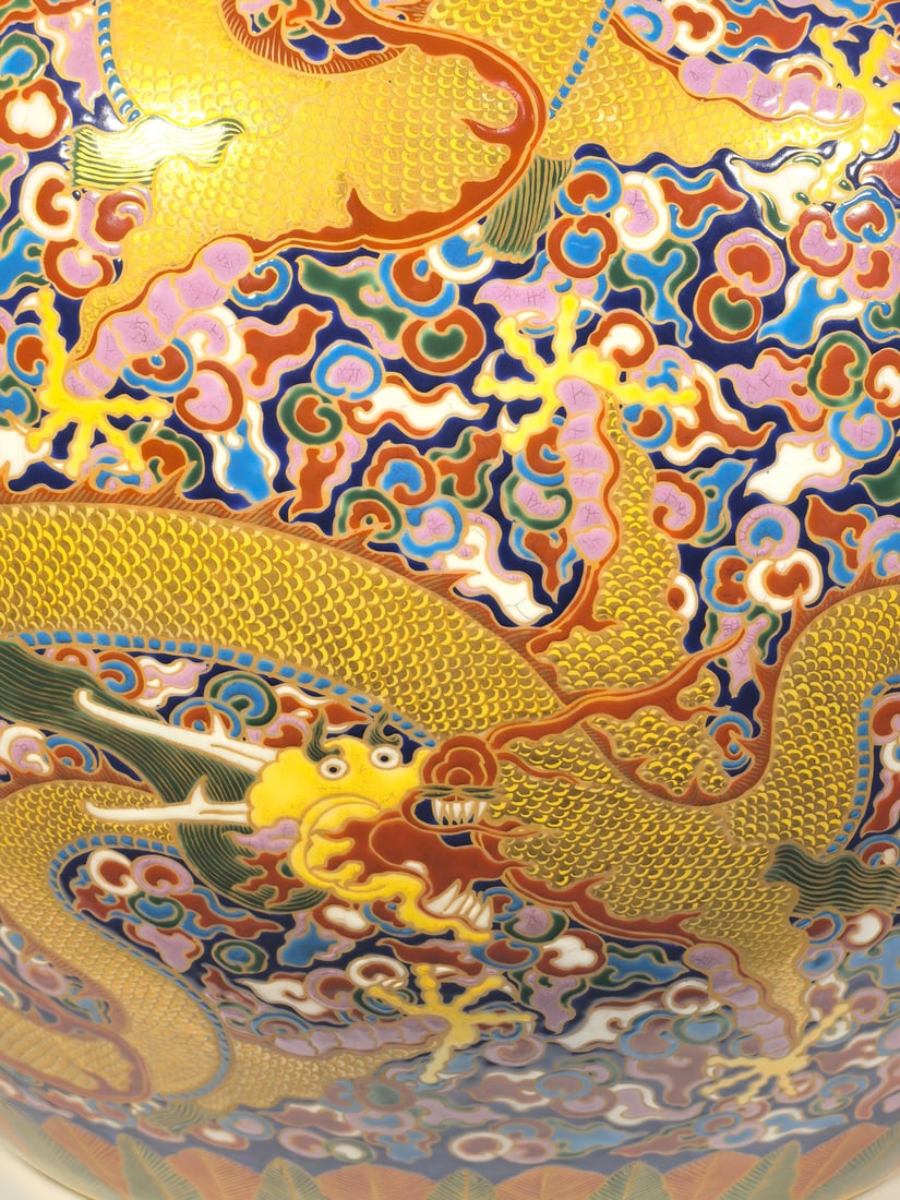 A Exquisite Enamel Painted Gold Dragon Pattern Vat - 4