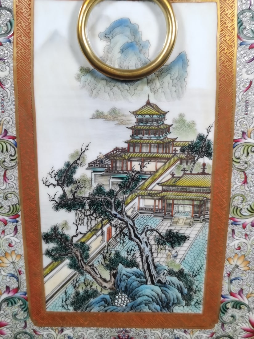A Exquisite Enamel Landscape Pattern Vase - 2
