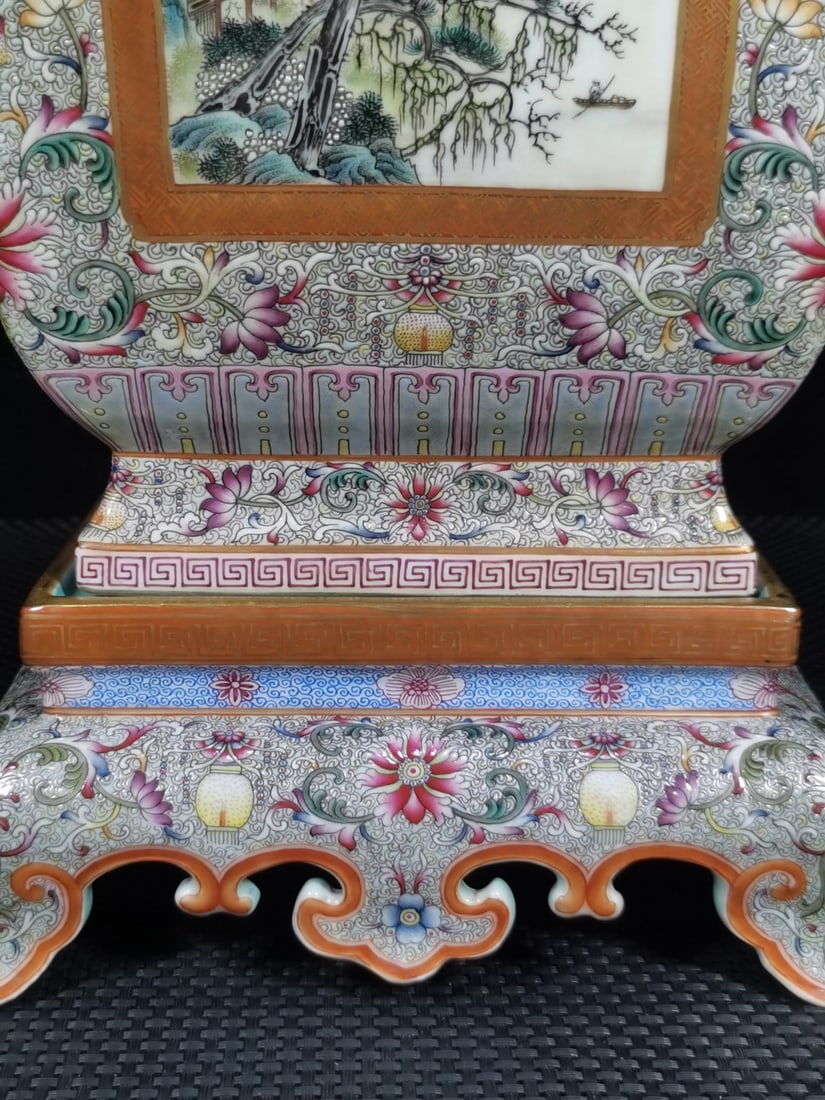 A Exquisite Enamel Landscape Pattern Vase - 6
