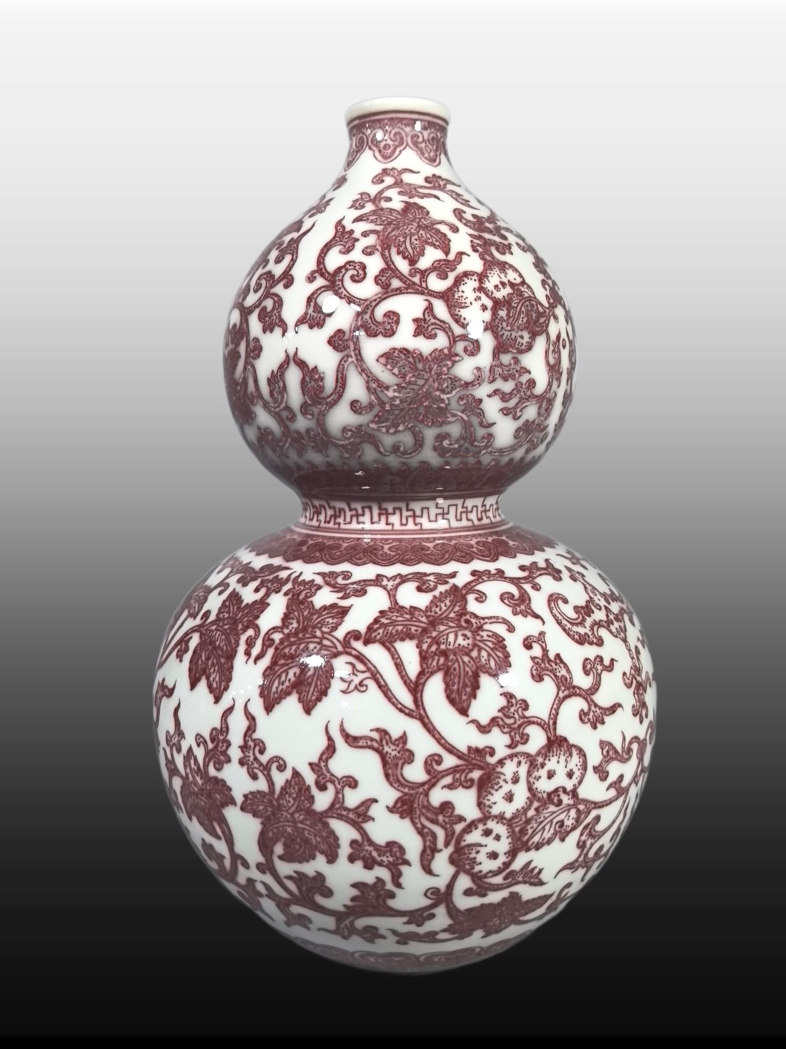 A Exquisite Underglaze-Red Lotus Peach Pattern Gourd Vase: A Exquisite Underglaze-Red Lotus Peach Pattern Gourd Vase,Qing Dynasty, China,Qianlong Six-character Mark,Size:11.7inx1.4inx7.1inx3.5in