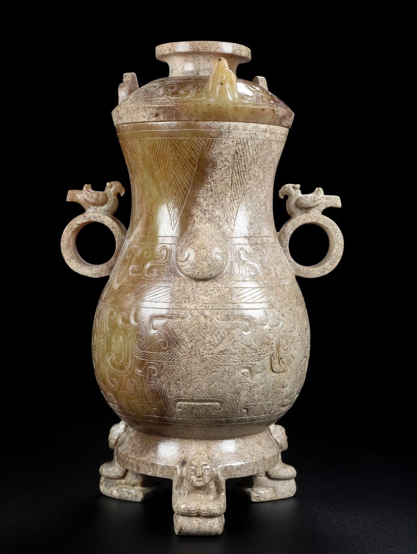 A Exquisite Hotan Jade Phoenix-Ears Vase: A Exquisite Hotan Jade Phoenix-Ears Vase,Han Dynasty, China,Size:4.7inx3.9inx8.3in,Weight:822g 和田玉凤耳瓶,中国汉代