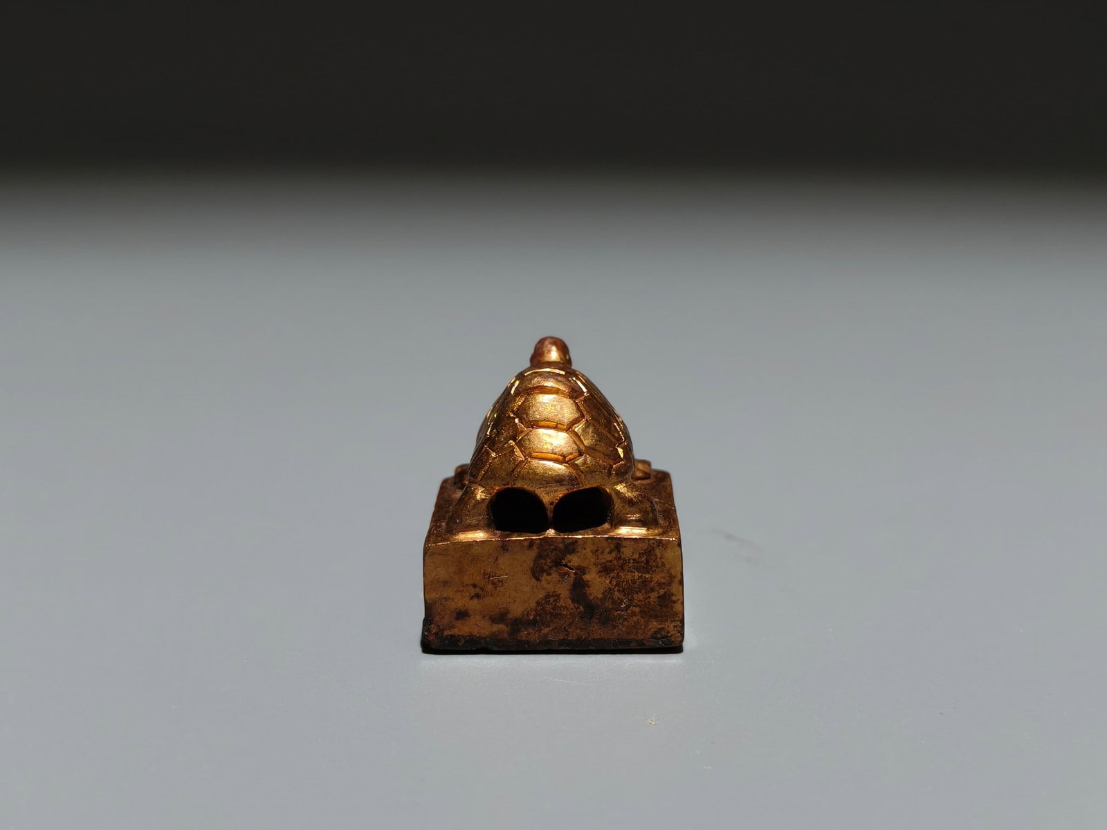 A Exquisite Gilt Bronze Turtle Seal - 7