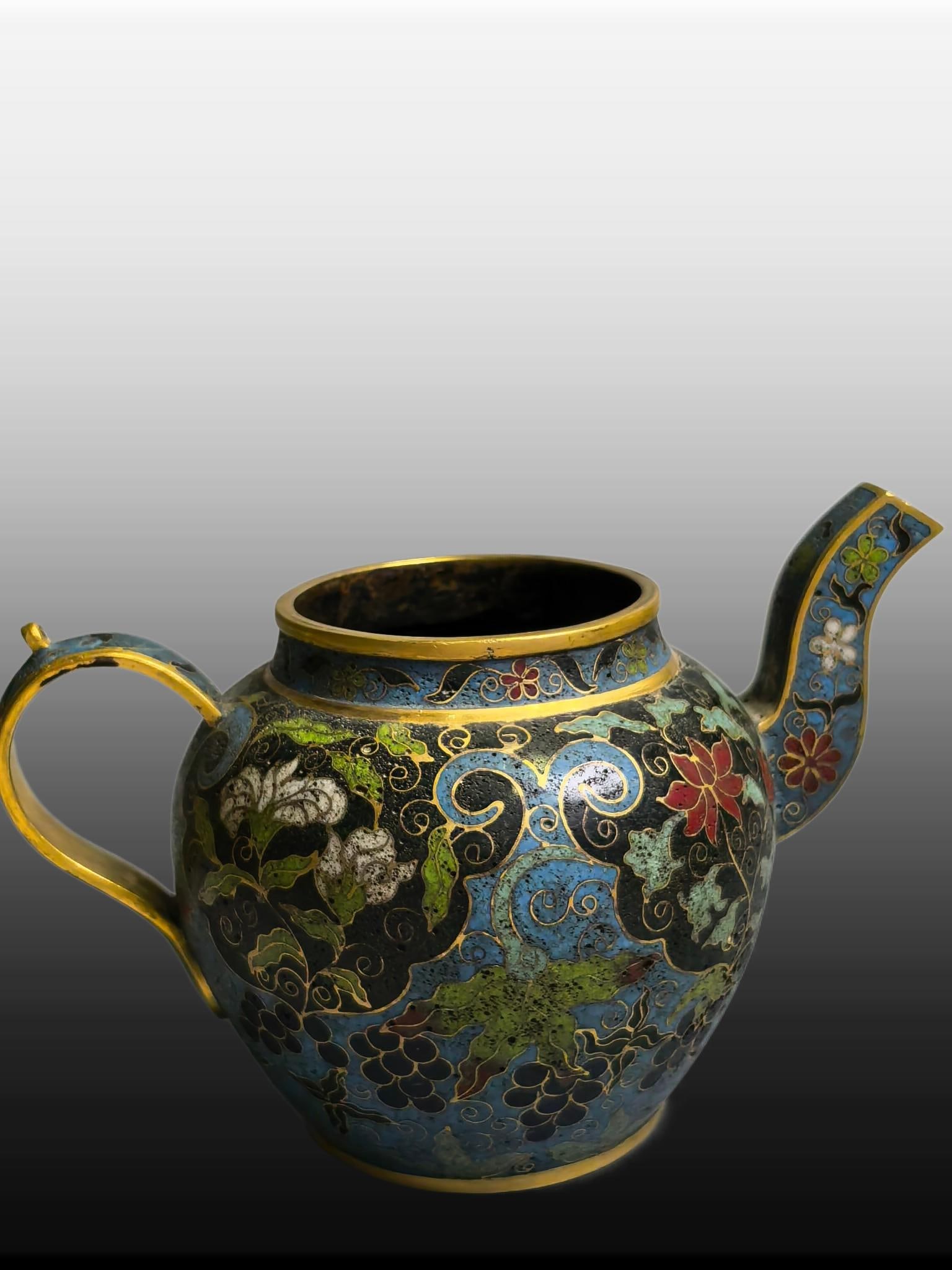 A Exquisite Cloisonne Lotus Pattern Ewer - 4