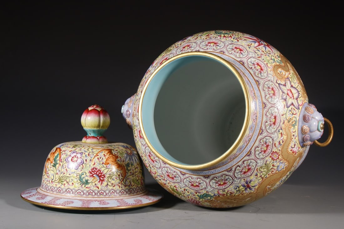 A Exquisite Enamel Dragon Pattern Jar - 7