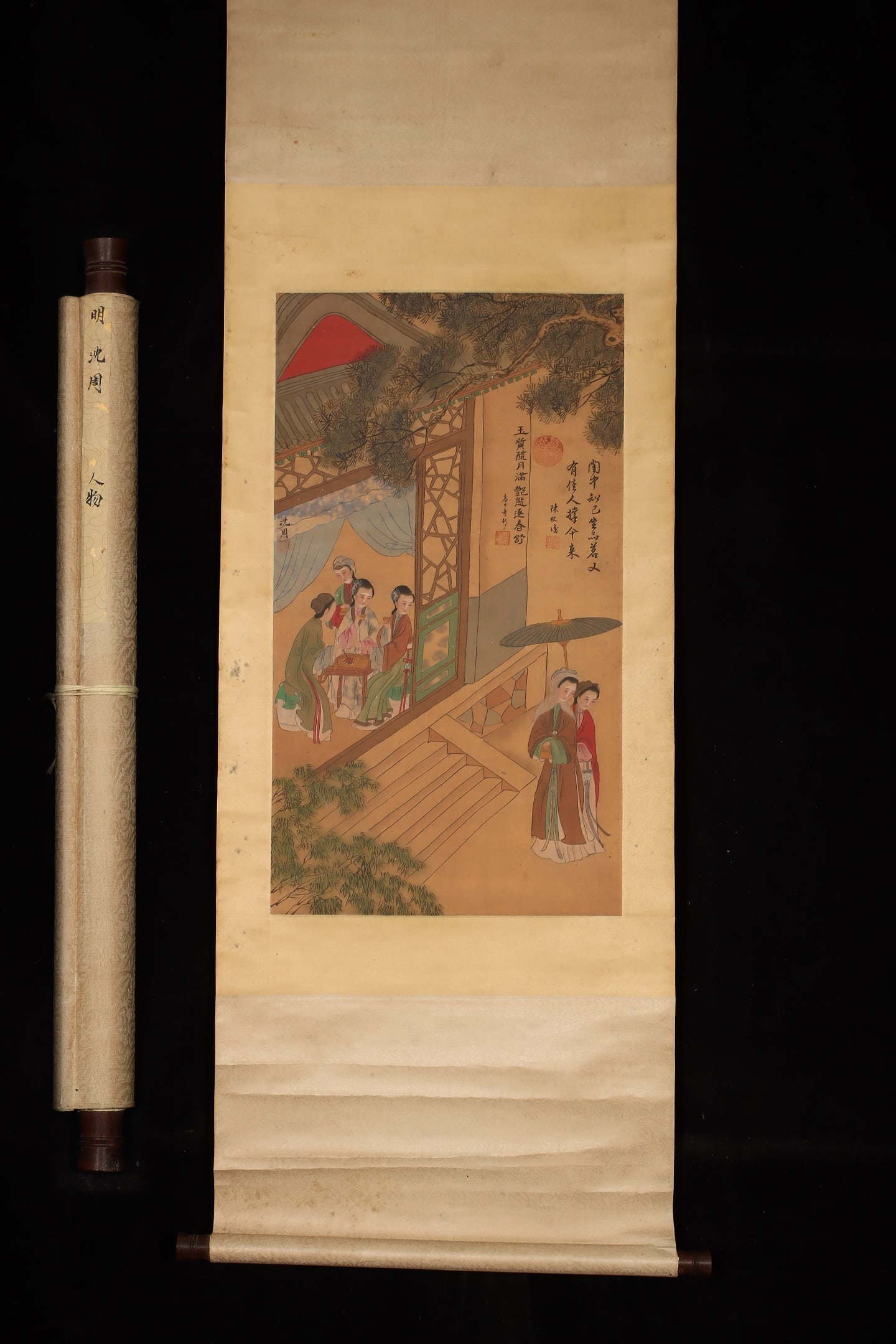 A Chinese Vertical Scroll Ink Painting of Figures on Silk: A Chinese Vertical Scroll Ink Painting of Figures on Silk,Ming Dynasty, China,Shen Zhou,without frame size:32.9inx18.3in