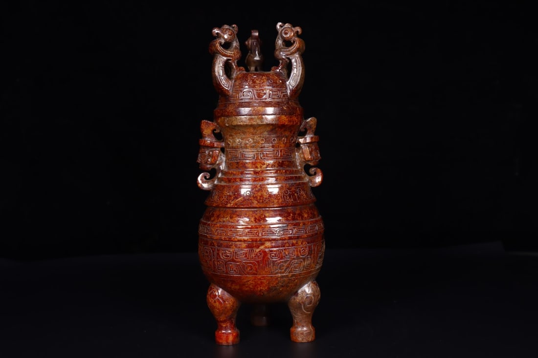 A Exquisite Hotan Jade Double-Ears Vase (1 of 8)