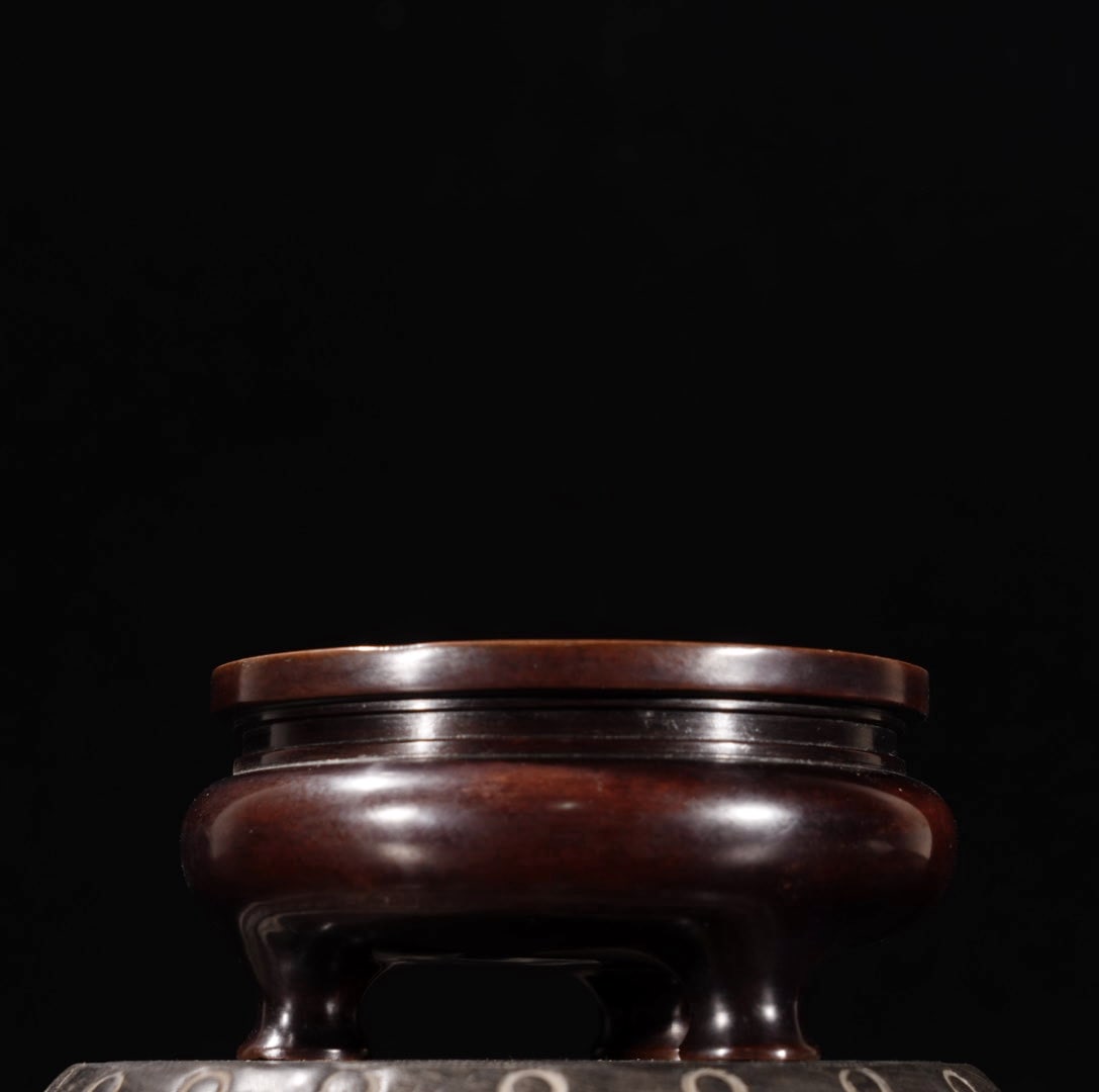 A Exquisite Red Copper Tripod Censer - 3