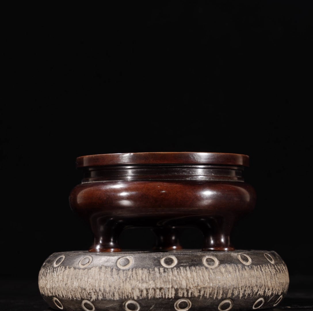 A Exquisite Red Copper Tripod Censer - 6