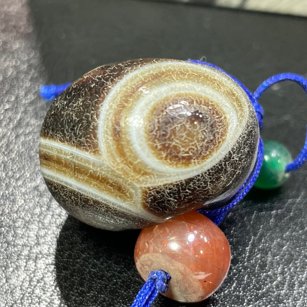 A Exquisite Two Eye Dzi bead - 5