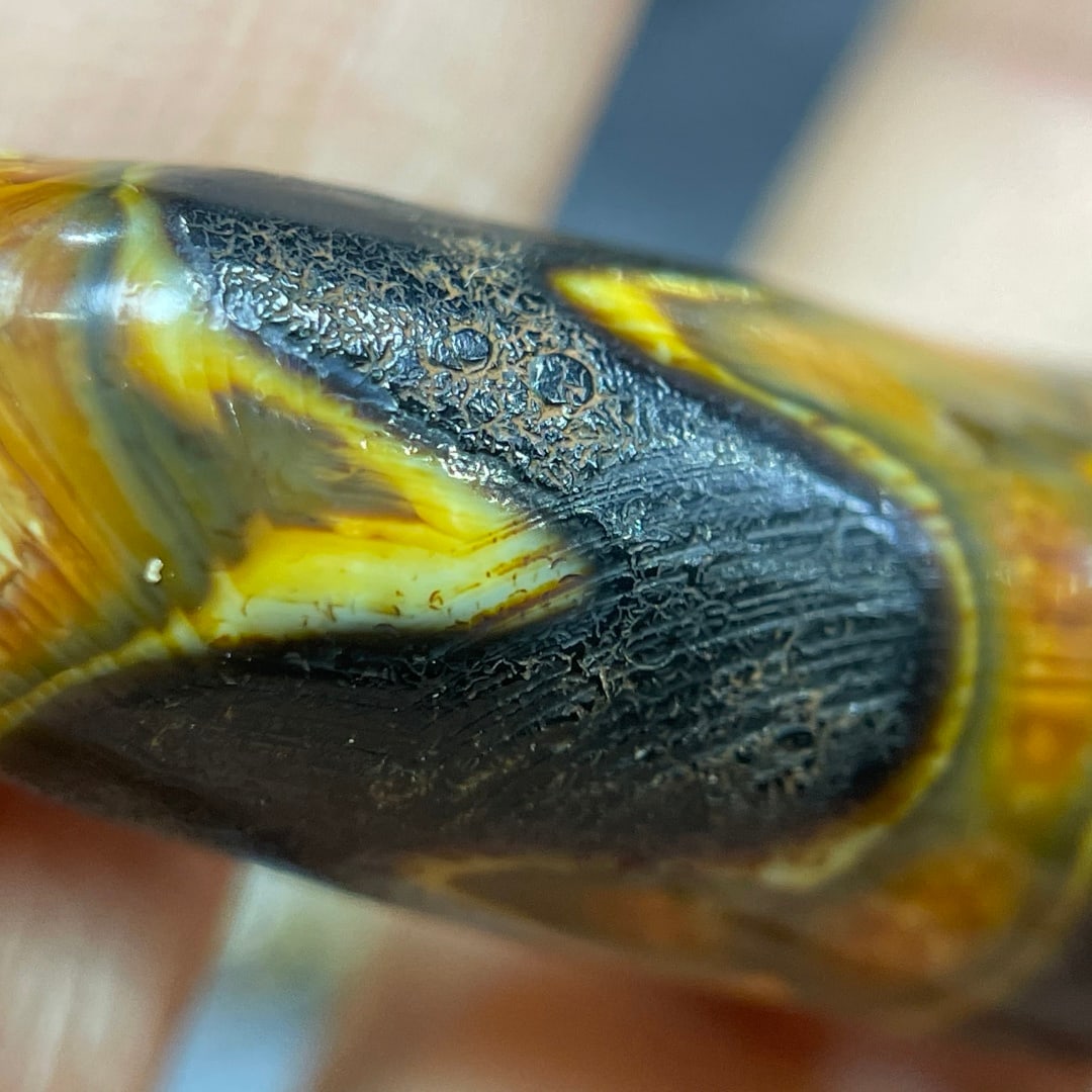 A Exquisite Tiger Tooth Dzi bead - 8
