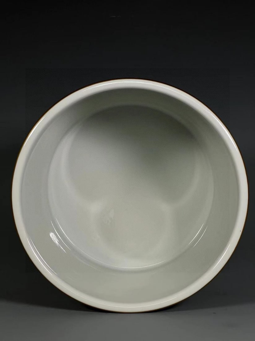 A Exquisite Ruby Red-Glazed Brush Pot - 8